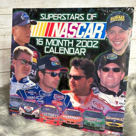 2002 Superstars of NASCAR 16 month Wall Calendar sealed - Picture 1 of 6